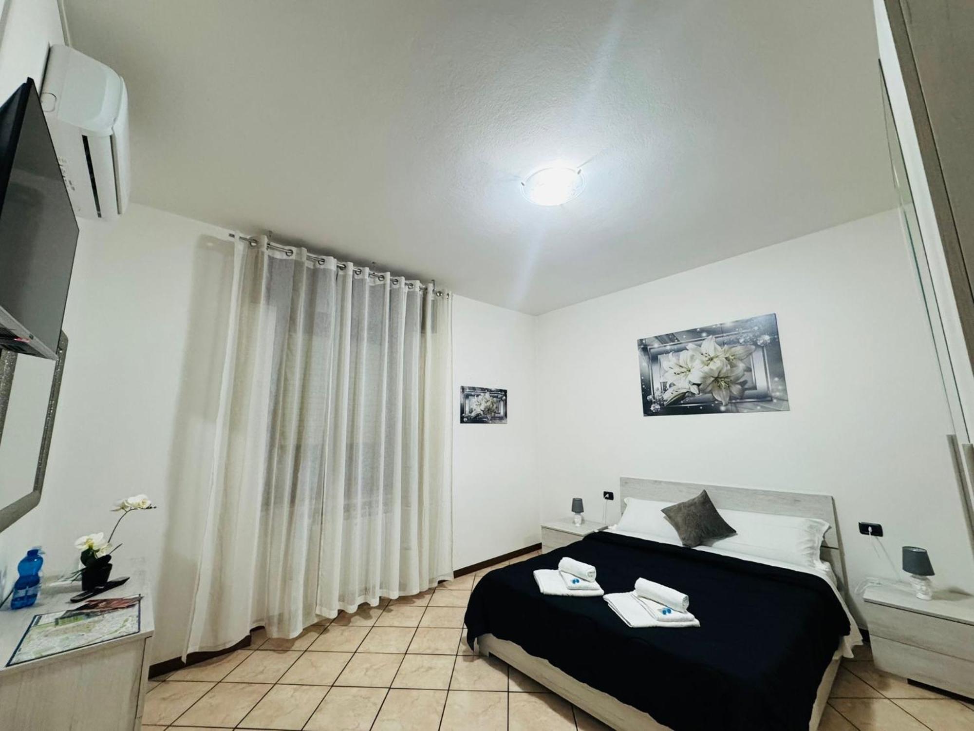 Casa Vacanza Elena 2 Verona Exterior foto